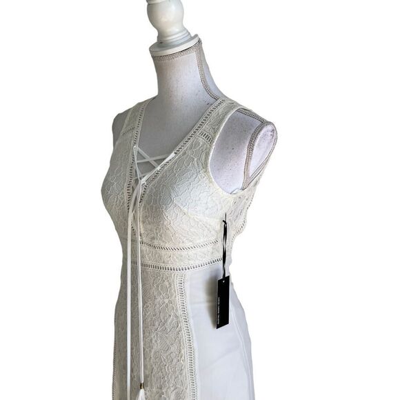 Lulu’s Off White Sleeveless Lace Maxi Dress Bridal Collection - Picture 5 of 15